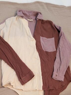entro Colorblock Gauze Button-Up Shirt in Cream, Mauve & Rust